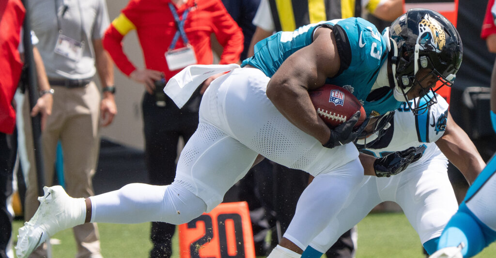 Jacksonville Jaguars running back Bhayshul Tuten (33) returns a kick off return during the first quarter of an NFL football game between the Carolina Panthers at Jacksonville Jaguars at EverBank Stadium Sunday September 7, 2025. [Doug Engle/Florida Times-Union]