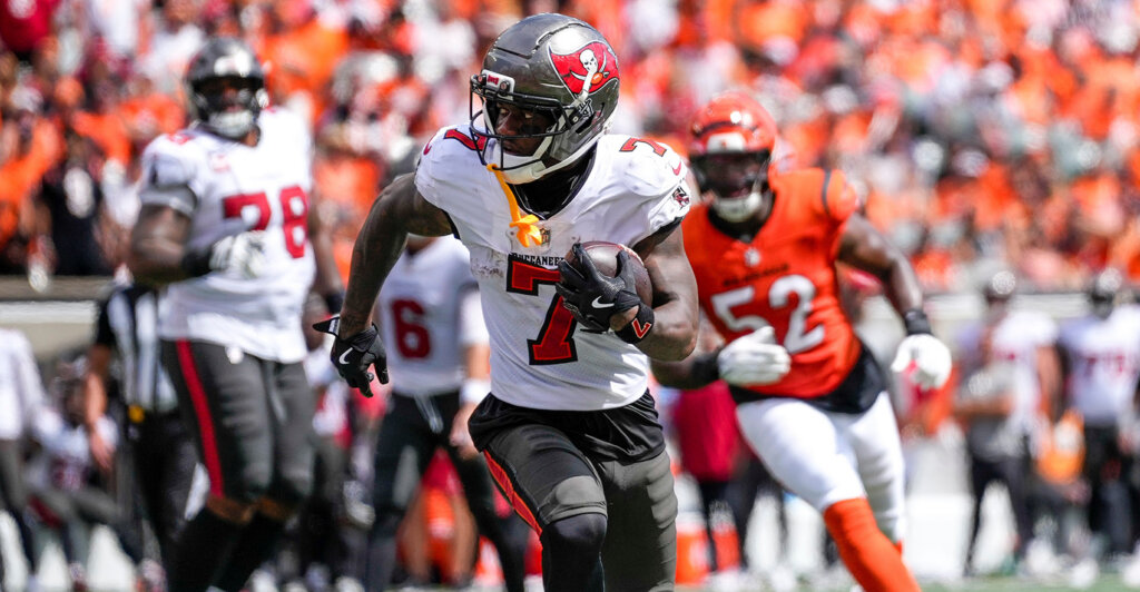 Tampa Bay Buccaneers running back Bucky Irving (7) breaks away on a run for a touchdown in the second quarter of the NFL Week 1 game between the Cincinnati Bengals and the Tampa Bay Buccaneers at Paycor Stadium in Cincinnati on Sunday, Sept. 13, 2026.