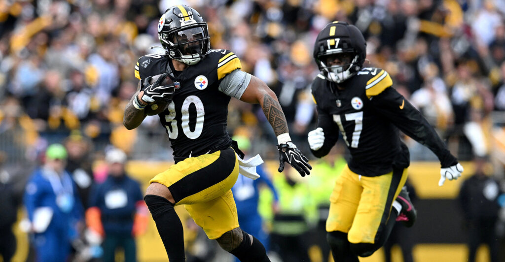Oct 11, 2026; Pittsburgh, Pennsylvania, USA;  Pittsburgh Steelers running back Jaylen Warren (30) scores a touchdown in the third quarter against the Indianapolis Colts at Acrisure Stadium.  Mandatory Credit: Barry Reeger-Imagn Images