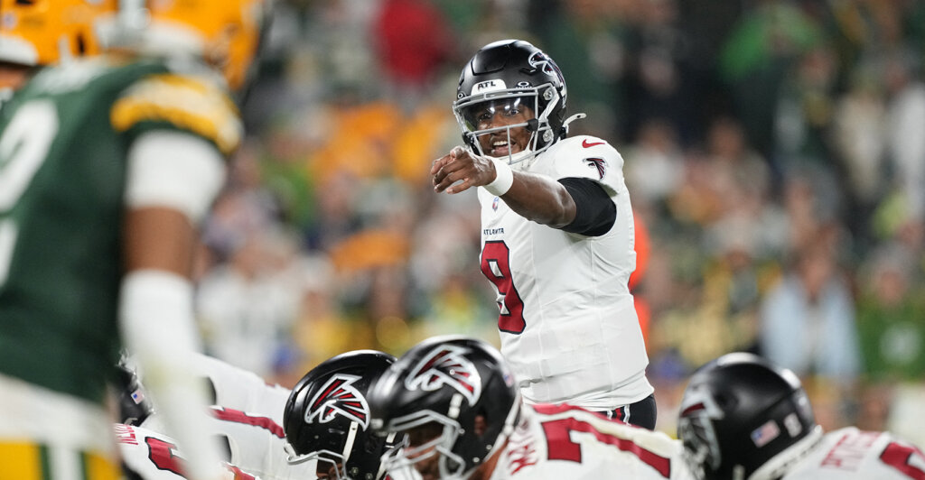 Sep 24, 2026; Green Bay, Wisconsin, USA;  Atlanta Falcons quarterback Michael Penix Jr. (9) calls out a play during the fourth quarter against the Green Bay Packers at Lambeau Field.  Mandatory Credit: Jeff Hanisch-Imagn Images