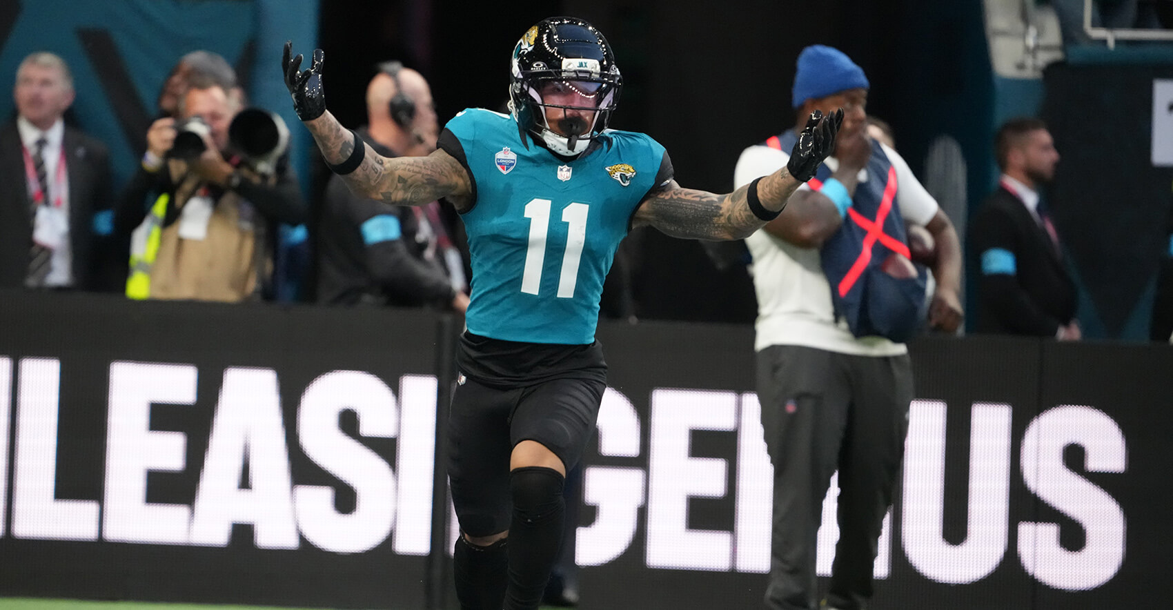 Oct 11, 2026; Tottenham, ENG; Jacksonville Jaguars wide receiver Parker Washington (11) celebrates during the first half against the Philadelphia Eagles at Tottenham Hotspur Stadium. Mandatory Credit: Kirby Lee-Imagn Images